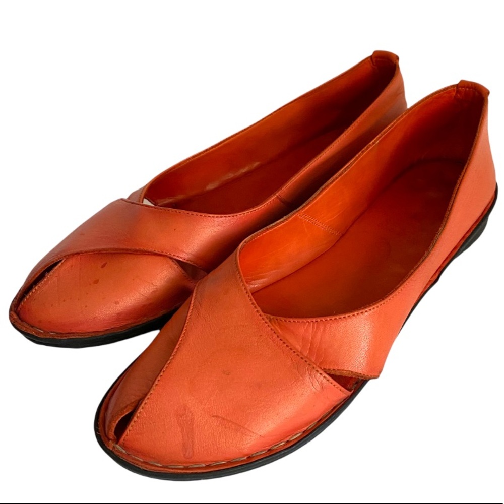 Tangerine leather flats with peep toe EU41